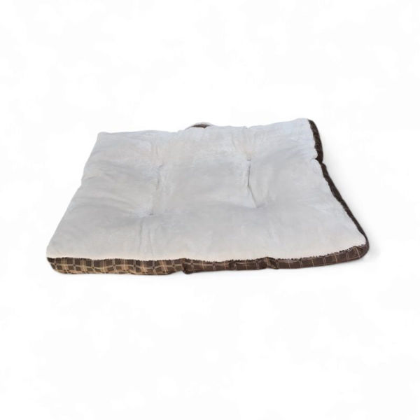 Imagen de Cama Para Perro Cuadrille Con Agarre AJ-524